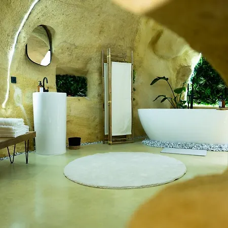 La Falaise Perdue, Troglodyte&spa Privé Appartement