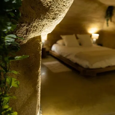 Apartamento La Falaise Perdue, Troglodyte&spa Privé *