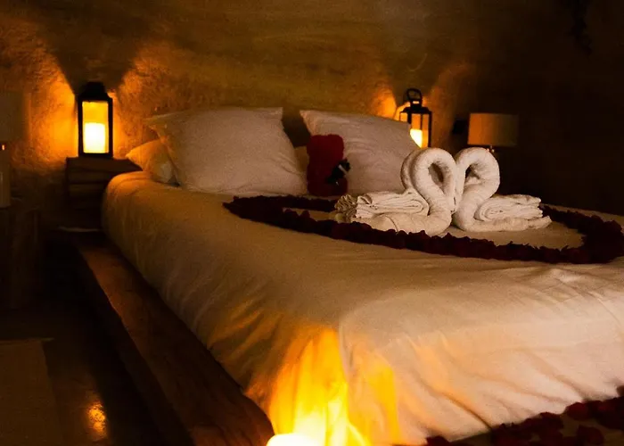 Appartamento La Falaise Perdue, Troglodyte&spa Privé